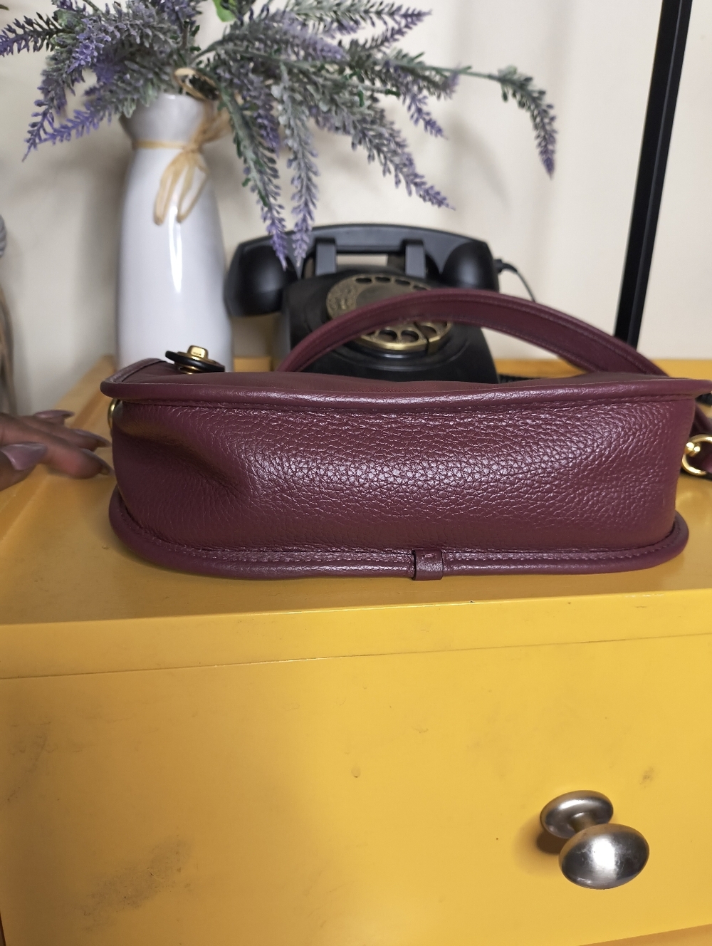 COACH Burgundy Nylon And Leather Shoulder Crossbody Bag In Excellent Condition - Picture 4 of 10